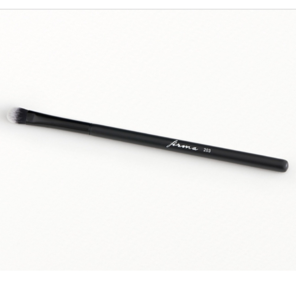 Free Add-on🎉 Firma Makeup Brush